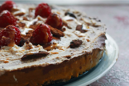 Banana & Turmeric Raw Cake